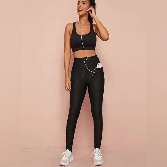 SHEIN Solid Textured Sports Leggings with Phone Pocket - Picture 4 of 16